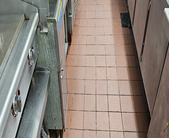 Clean commercial kitchen tile Medford