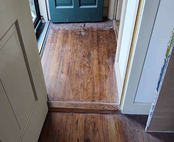 Moorestown townhome hardwood floor entry