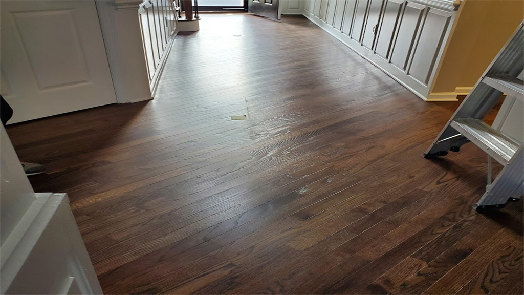 will alien tape damage hardwood floors