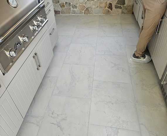 new grout color makes the patio blend better