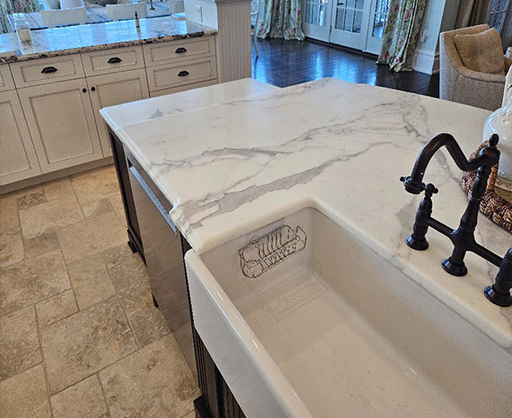 marble goes from dull to gorgeous